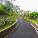 Stunning Studio Apartment Springlake Summarecon Bekasi By Travelio