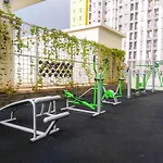 Stunning Studio Apartment Springlake Summarecon Bekasi By Travelio